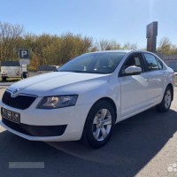 Skoda Octavia 1.2 AMT, 2014, 240 000 км Skoda Octavia 1.2 AMT, 2014, 240 000 км 800 000 ₽  Константин  badge icon Соответствует оценке Цена совпала с прогнозом badge icon Только на Авито Уникальное предложение Характеристики Год выпуска: 2014 Поколен